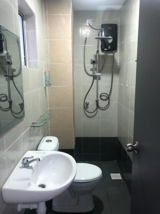 ברינצ'אנג Ramadhina Eagle Eye View Home2Stay Emerald Avenue מראה חיצוני תמונה